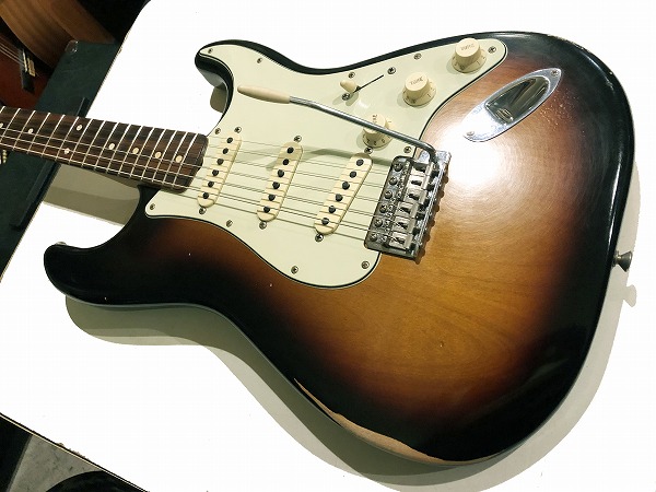 Fender Mexico roadworn 60's stratocaster当方メルカリ初心者